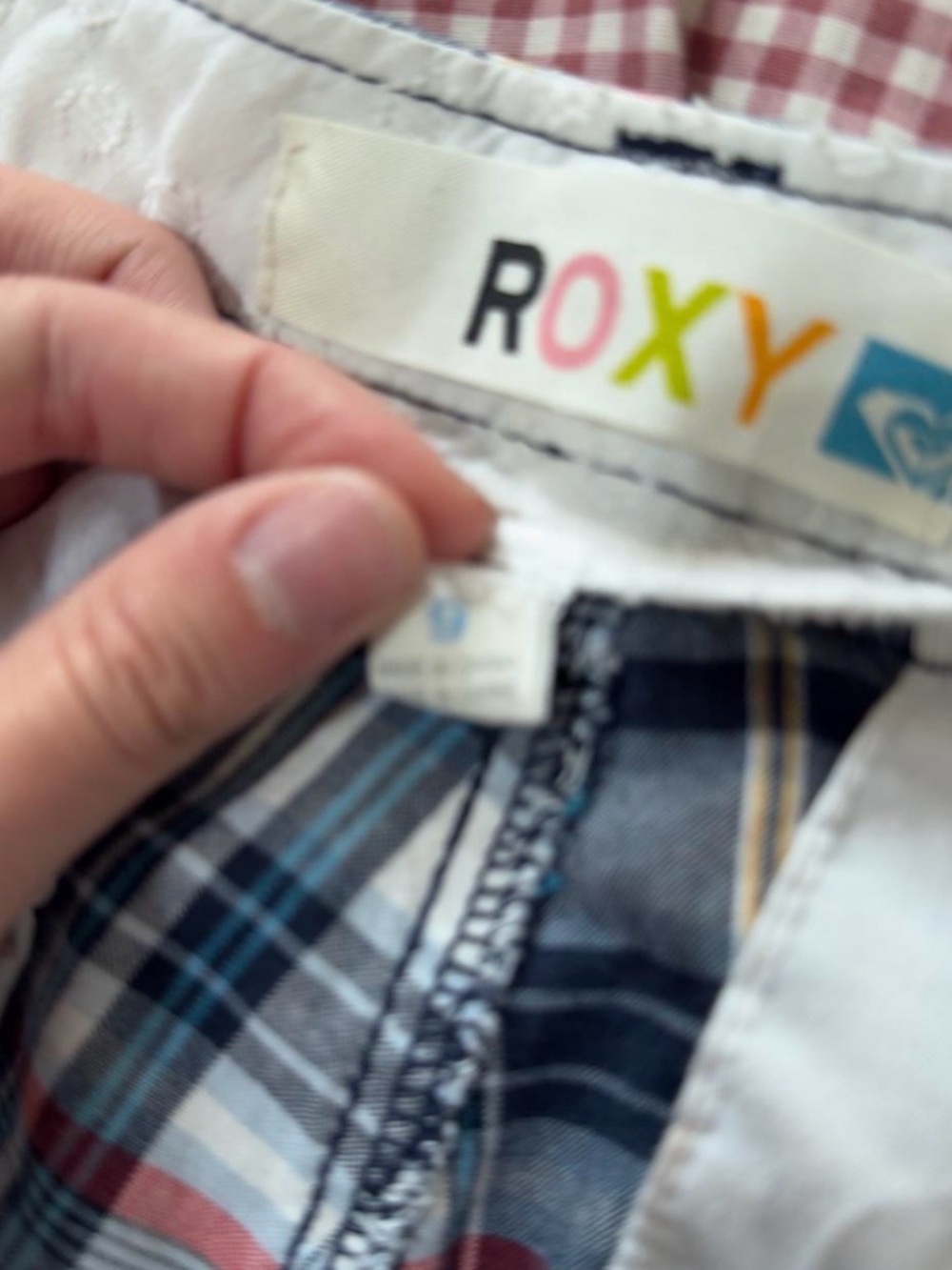 Y2K Roxy Plaid Knee-Length Women's Shorts - Blue & White - Picture 2 of 6
